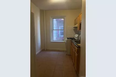 40 Caryl Avenue, Yonkers, NY 10705 - Photo 2