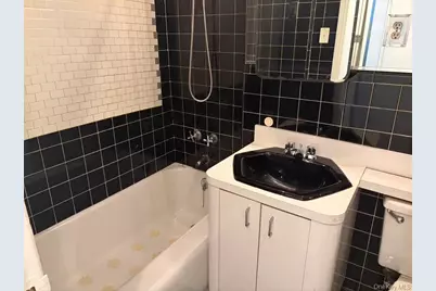 99-60 63rd Road #1H, Rego Park, NY 11374 - Photo 8