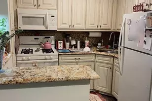 210 E Broadway, Long Beach, NY 11561 - Photo 6