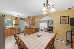 73 Danbury St, Bay Shore, NY 11706 - Photo 12