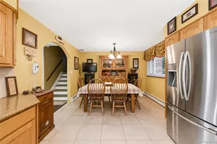 73 Danbury St, Bay Shore, NY 11706 - Photo 10