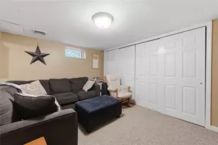 73 Danbury St, Bay Shore, NY 11706 - Photo 26