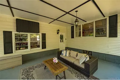 179 Dix Hills Road, Dix Hills, NY 11746 - Photo 24