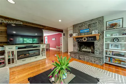 179 Dix Hills Road, Dix Hills, NY 11746 - Photo 8