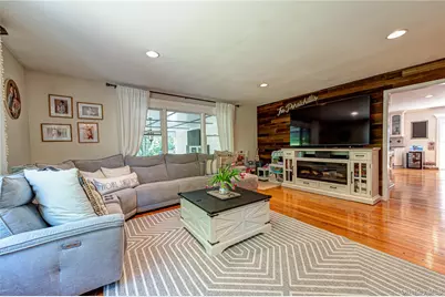 179 Dix Hills Road, Dix Hills, NY 11746 - Photo 4