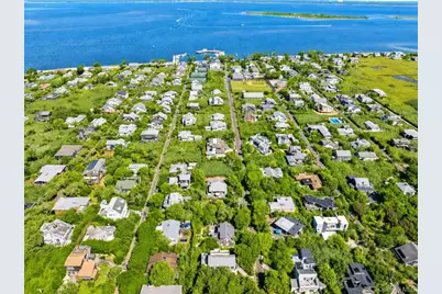 216 Broadway, Bay Shore, NY 11706 - Photo 4