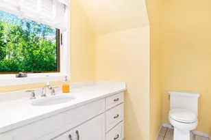216 Broadway, Bay Shore, NY 11706 - Photo 16