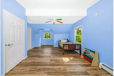 87 E Fenimore Street, Valley Stream, NY 11580 - Photo 20