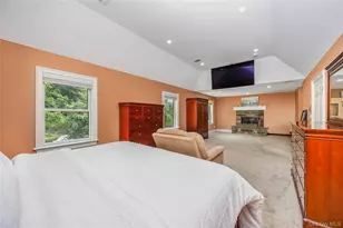 154 A Stony Hollow Rd, Greenlawn, NY 11740 - Photo 26