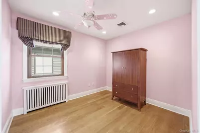 98-19 160th Avenue, Howard Beach, NY 11414 - Photo 12