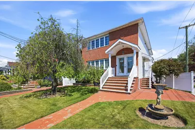 98-19 160th Avenue, Howard Beach, NY 11414 - Photo 2