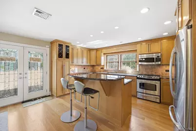 98-19 160th Avenue, Howard Beach, NY 11414 - Photo 6