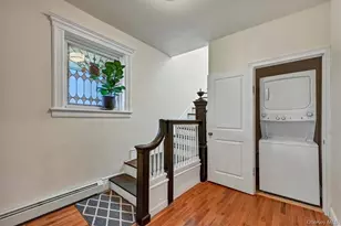271 Liberty St, Newburgh, NY 12550 - Photo 6