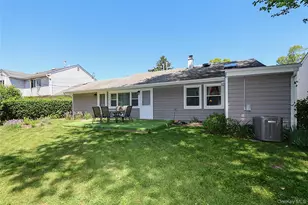 12 Ronan Rd, Glen Cove, NY 11542 - Photo 28