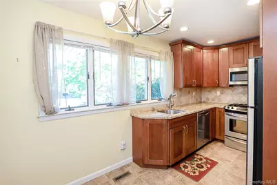 12 Ronan Road, Glen Cove, NY 11542 - Photo 12