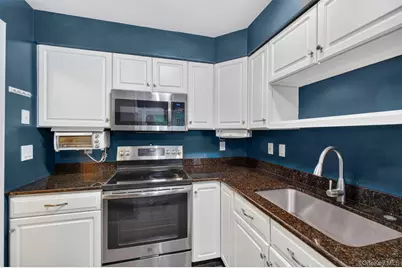 300 West Street #8, Mount Kisco, NY 10549 - Photo 8