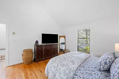 37 Blue Jay Way, East Hampton, NY 11937 - Photo 28