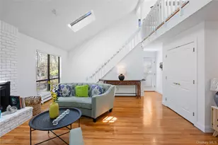 37 Blue Jay Way, East Hampton, NY 11937 - Photo 6