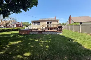 16 Kopf St, Brentwood, NY 11717 - Photo 16