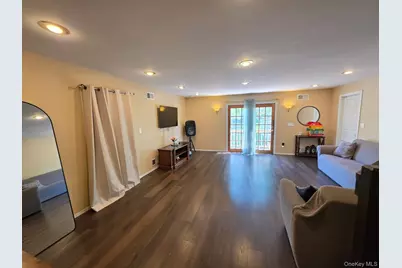 16 Kopf Street, Brentwood, NY 11717 - Photo 6