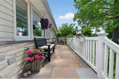 84 Wilson Boulevard, New Hyde Park, NY 11040 - Photo 32