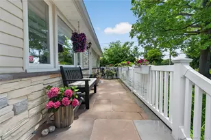 84 Wilson Blvd, New Hyde Park, NY 11040 - Photo 32