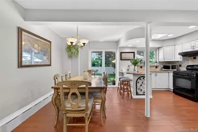84 Wilson Boulevard, New Hyde Park, NY 11040 - Photo 6