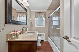 84 Wilson Blvd, New Hyde Park, NY 11040 - Photo 22