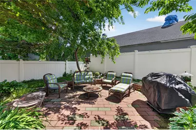 84 Wilson Boulevard, New Hyde Park, NY 11040 - Photo 14