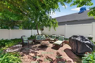 84 Wilson Blvd, New Hyde Park, NY 11040 - Photo 14