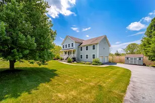 20 Lime Ridge Rd, Poughquag, NY 12570 - Photo 2