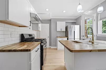 157-49 9th Avenue, Whitestone, NY 11357 - Photo 6