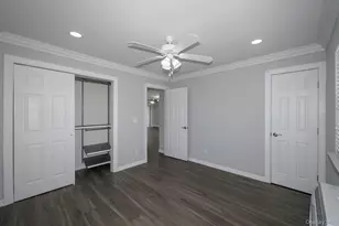 2 Victorian Ct, Holtsville, NY 11742 - Photo 6