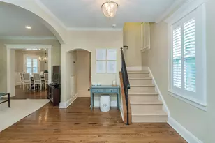 28 Monroe St, Port Washington, NY 11050 - Photo 4
