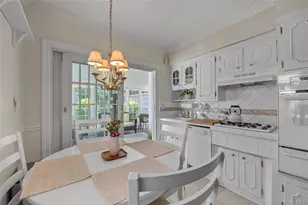 23-55 205th St, Bayside, NY 11360 - Photo 10