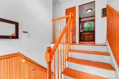 28 Park Hill Drive, New Windsor, NY 12553 - Photo 6