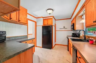 28 Park Hill Dr, New Windsor, NY 12553 - Photo 12