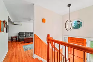 28 Park Hill Dr, New Windsor, NY 12553 - Photo 4
