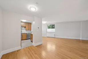 116-11 Curzon Rd, Kew Gardens, NY 11418 - Photo 2