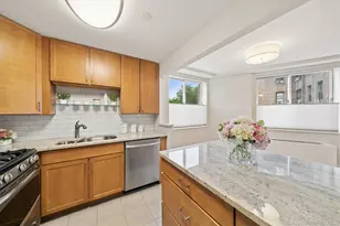 116-11 Curzon Rd, Kew Gardens, NY 11418 - Photo 4