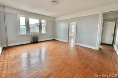 365 E 197th Street, Bronx, NY 10458 - Photo 12