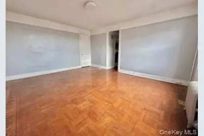 365 E 197th Street, Bronx, NY 10458 - Photo 14