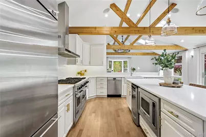 1545 Indian Neck Lane, Peconic, NY 11958 - Photo 8
