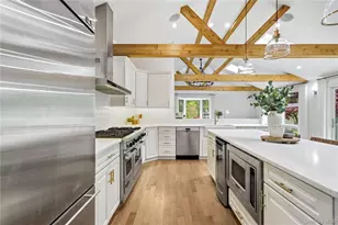 1545 Indian Neck Ln, Peconic, NY 11958 - Photo 8