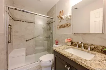174 Southgate Crescent, Massapequa Park, NY 11762 - Photo 16