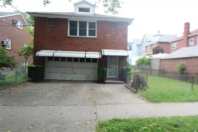 1039 Throggs Neck Expressway, Bronx, NY 10465 - Photo 2