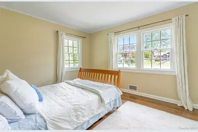 315 Wicks Road, New Suffolk, NY 11956 - Photo 14