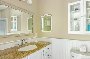 315 Wicks Rd, New Suffolk, NY 11956 - Photo 16