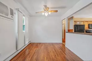 34 Stewart St, Bay Shore, NY 11706 - Photo 12