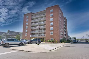855 E Broadway, Long Beach, NY 11561 - Photo 2